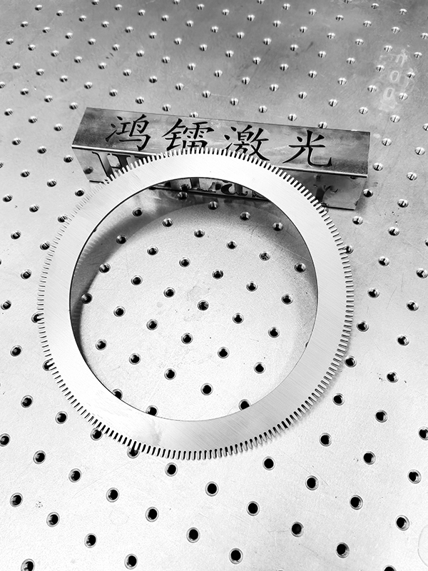 精密激光切割齿轮